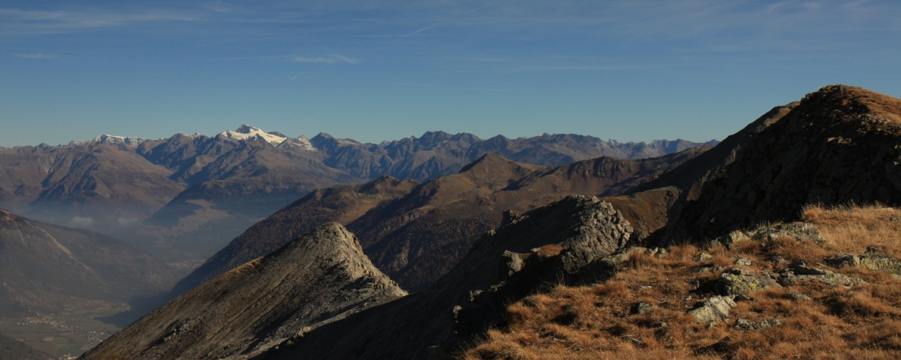 Blick vom Piz Praveder an die Nord-West Flanke