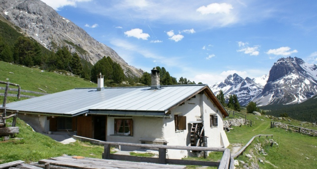 Alp Sprella aussen "Westseite"