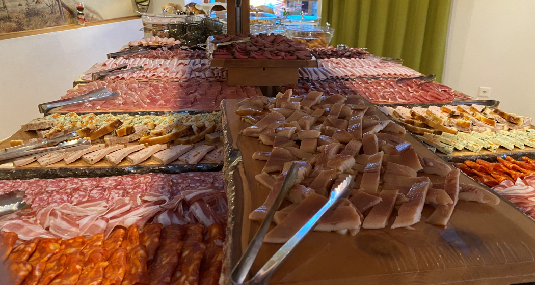 Neujahrsbrunch (gdl_860913117_image) Neujahrsbrunch (gdl_860913117_image)