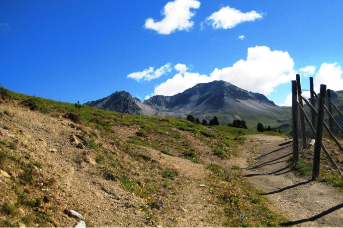 Senda Val Müstair – Über allem wacht der Ortler.