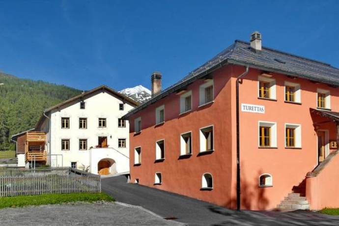 House Turettas in summer House Turettas in summer