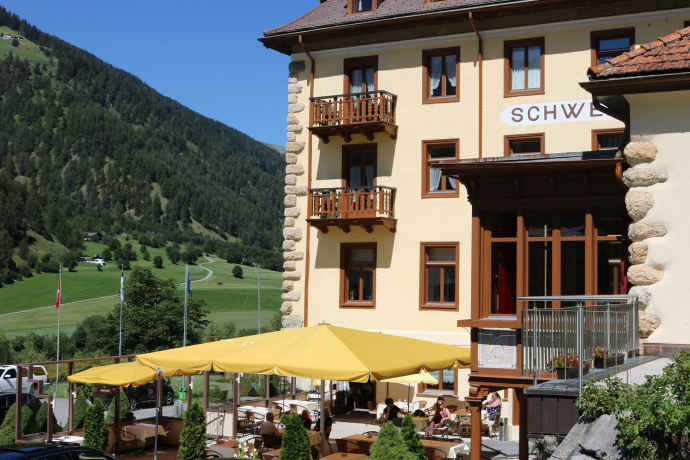 Hotel | Restaurant Schweizerhof Sonnenterrasse