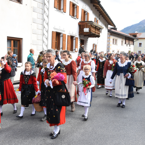 Erntedankfest in Valchava