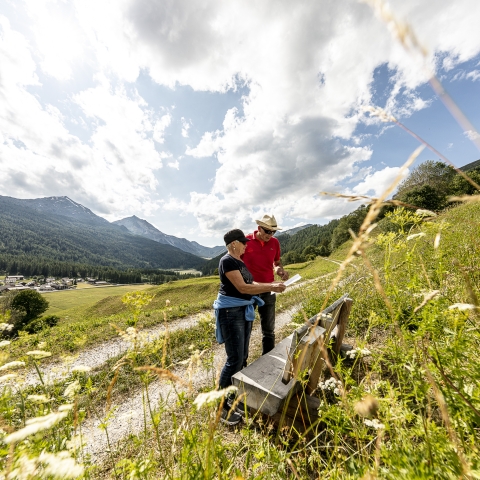 Promenade William Wolfensberger im Val Müstair Promenade William Wolfensberger im Val Müstair