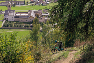 Die MTB-Talrunde im Val Müstair, Schweiz.