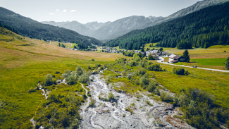 A la riva dal Rom