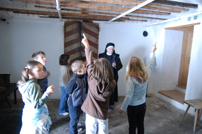 Besichtigungen im Kloster Besichtigungen im Kloster