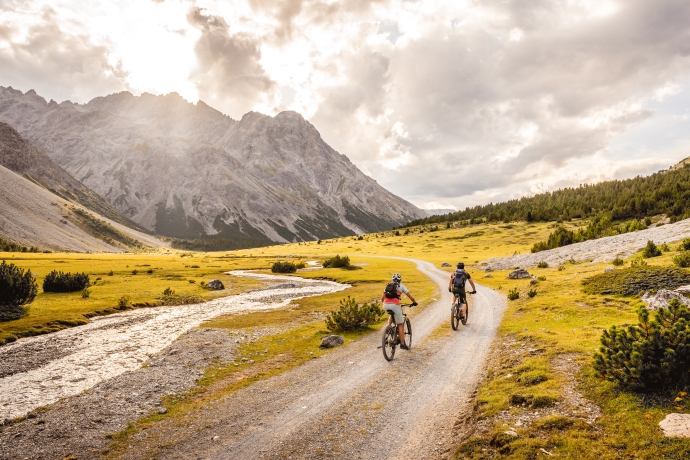 Biken im Val Mora Biken im Val Mora