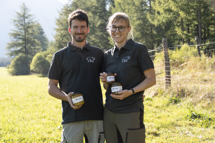 Pauraria Pitsch Pauraria Pitsch