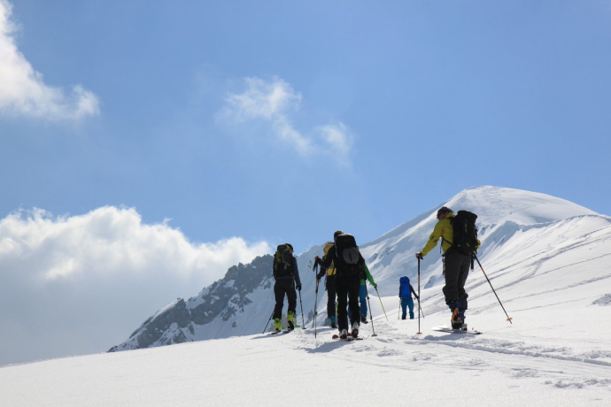 Skitour Val Müstair Winter Gruppe
