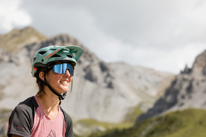Ein Portrait von Nicci Tschenett