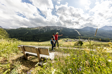 Blick auf Fuldera auf dem Themenweg Promenada 