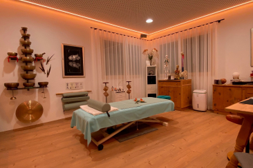 Behandlungsraum Rene Dethomas