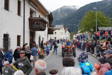 Erntedankfest Umzug 2025_Traktor_3